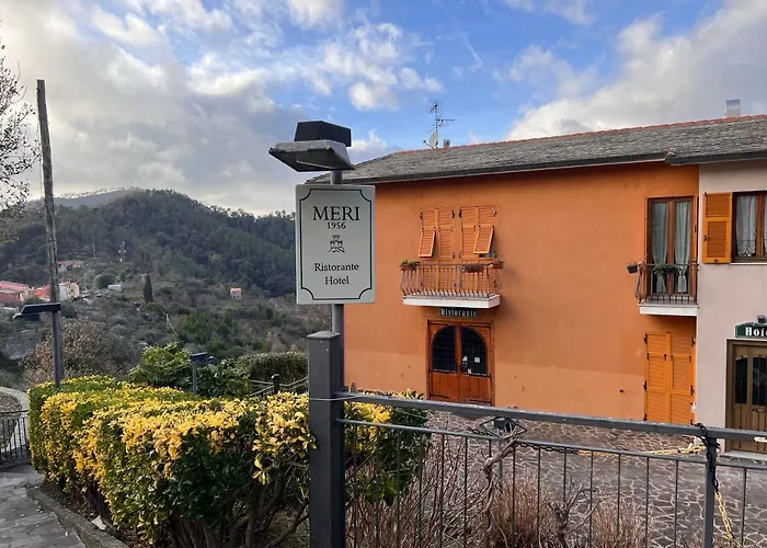 Meri 1956 E Cucina Hotel Framura