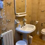 Meri 1956 E Cucina Szálloda