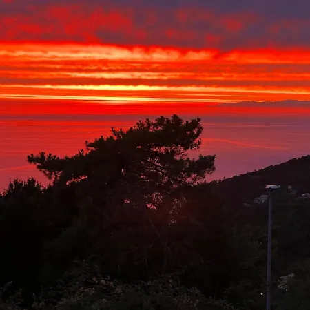 Meri 1956 E Cucina Framura