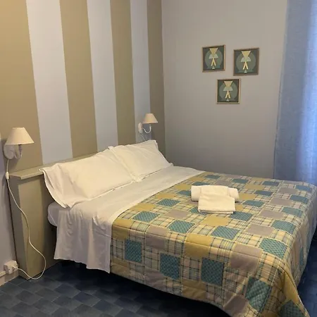 Meri 1956 E Cucina 酒店 弗拉穆拉