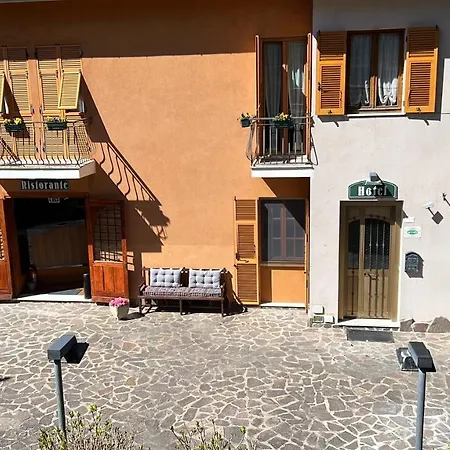 Meri 1956 E Cucina 2* Framura