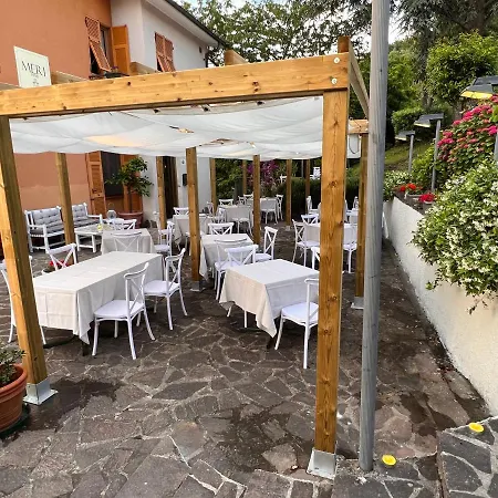 Meri 1956 E Cucina