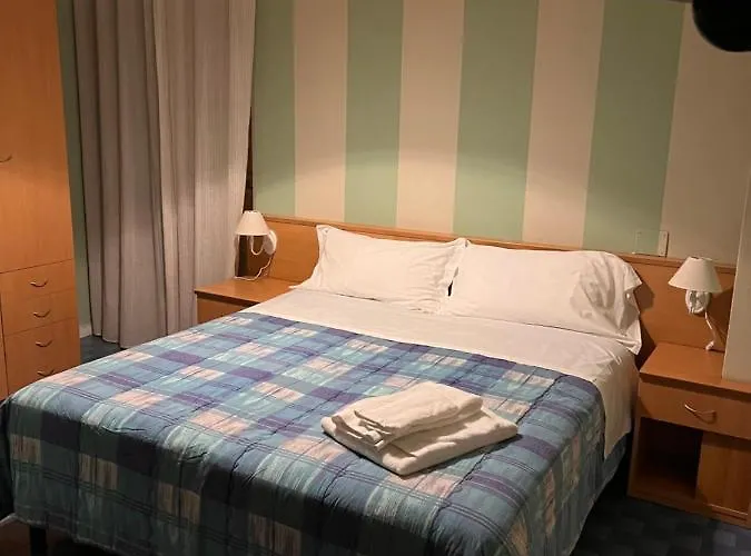 Meri 1956 E Cucina Hotel 2*