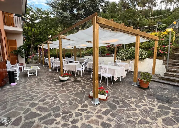 Meri 1956 E Cucina 파라무라